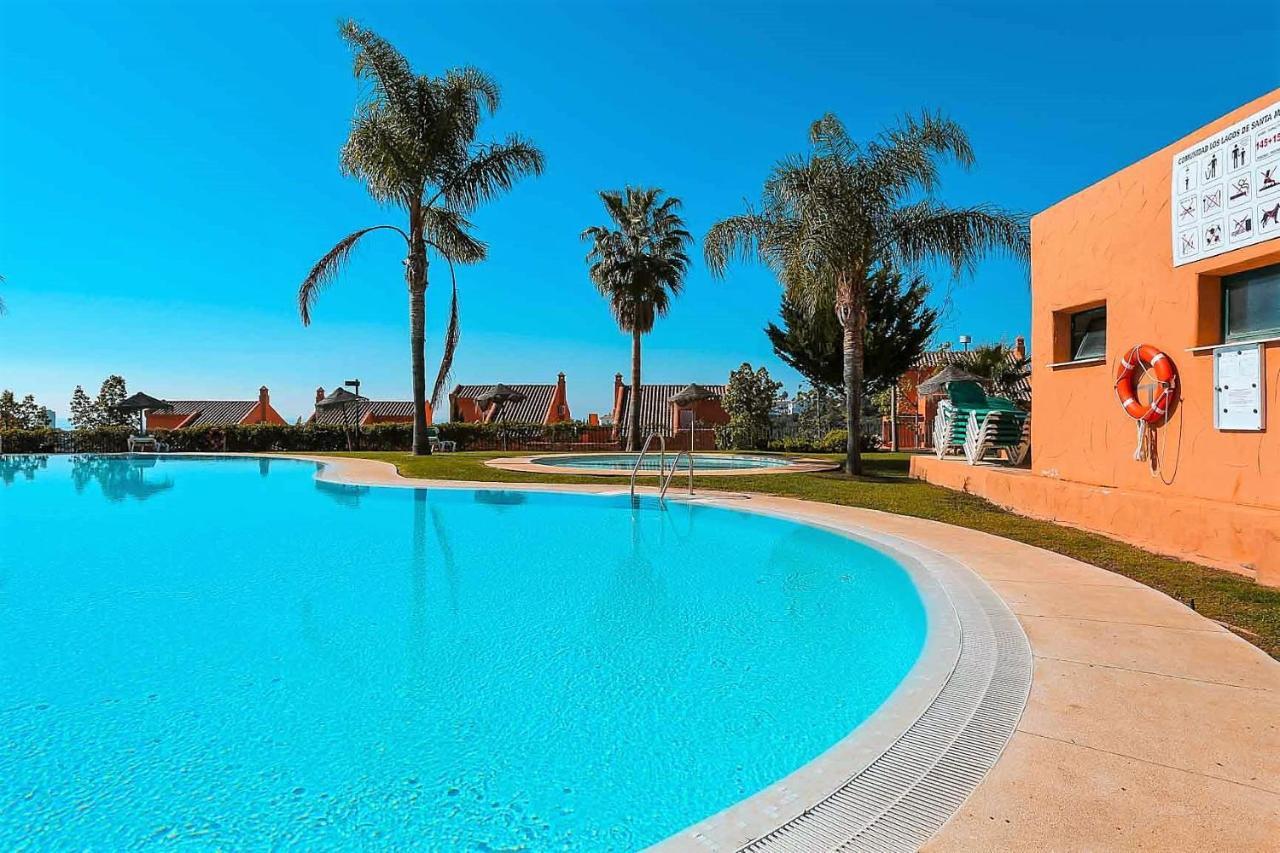 R25 Modern Bright 2 Bedroom Leilighet Marbella