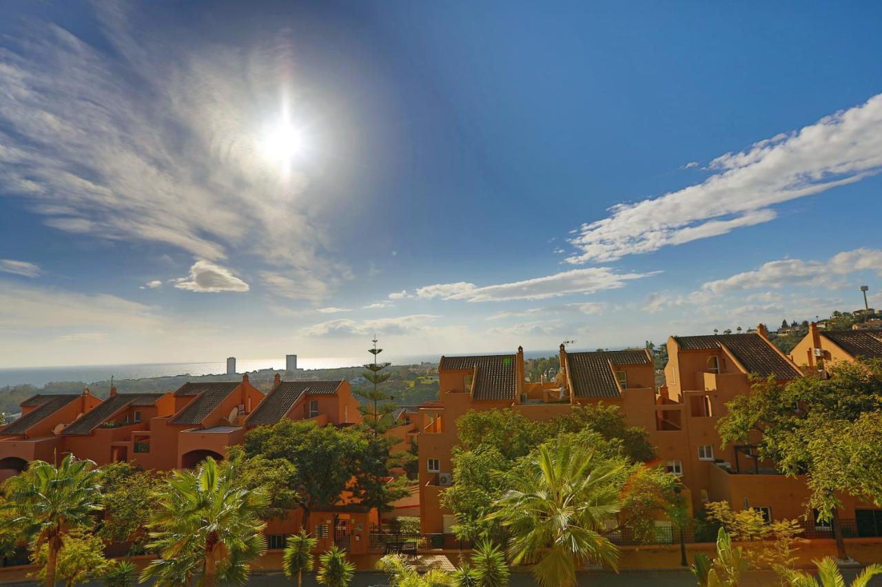 R25 Modern Bright 2 Bedroom Leilighet Marbella