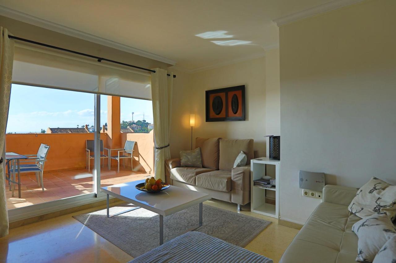 Leilighet R25 Modern Bright 2 Bedroom *
